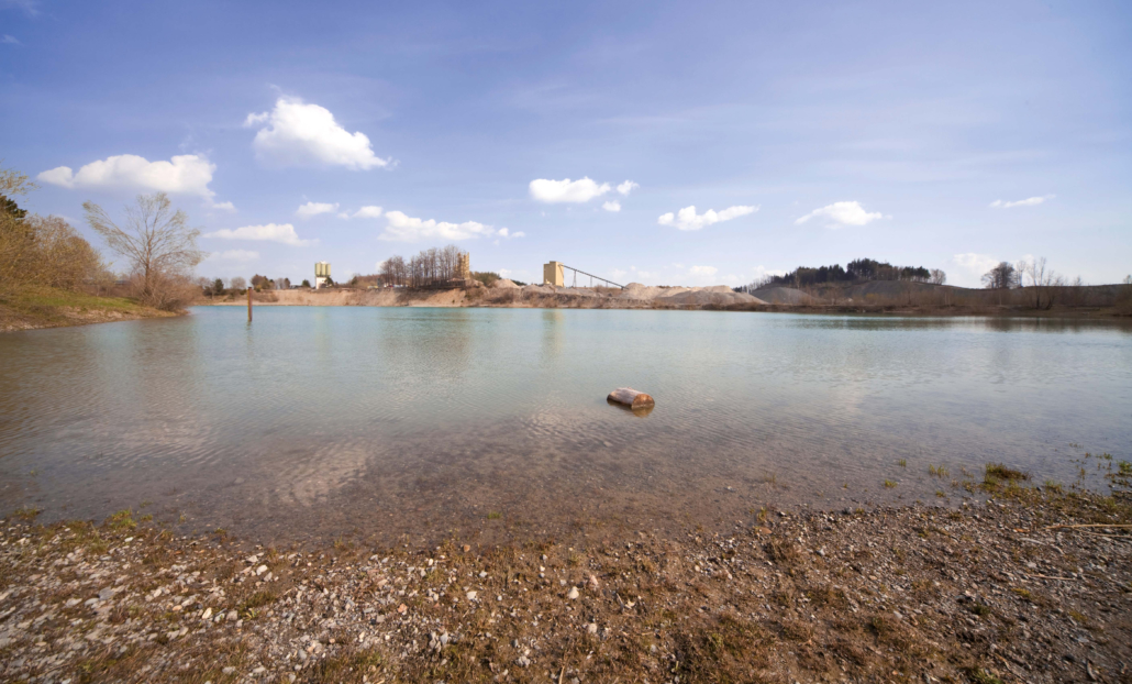 Baggerseen und Kiesgruben