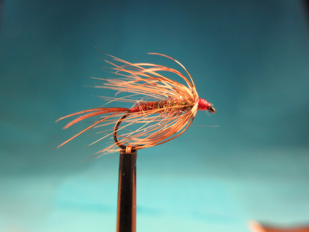 Nassfliege (mit Softhechel und Schwänzchen, modern)